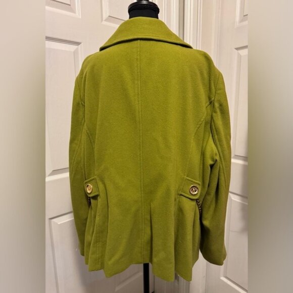 Women's Green Double-Breasted Coat - Picture 10 of 16